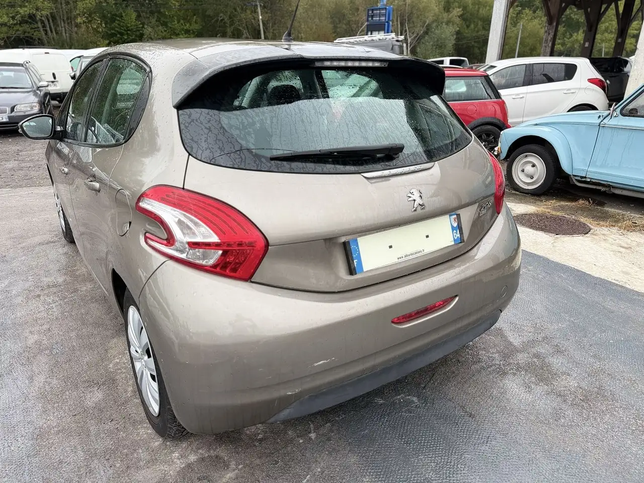 Peugeot 208 208 — photo 5