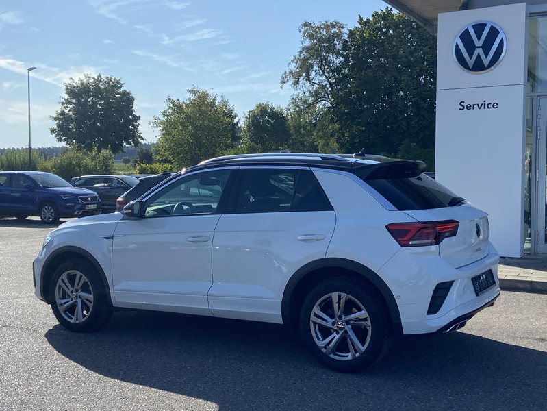 Volkswagen T-Roc 1.5 TSI DSG R-LINE AHK+APP-CONNECT+VIRTUAL — photo 3