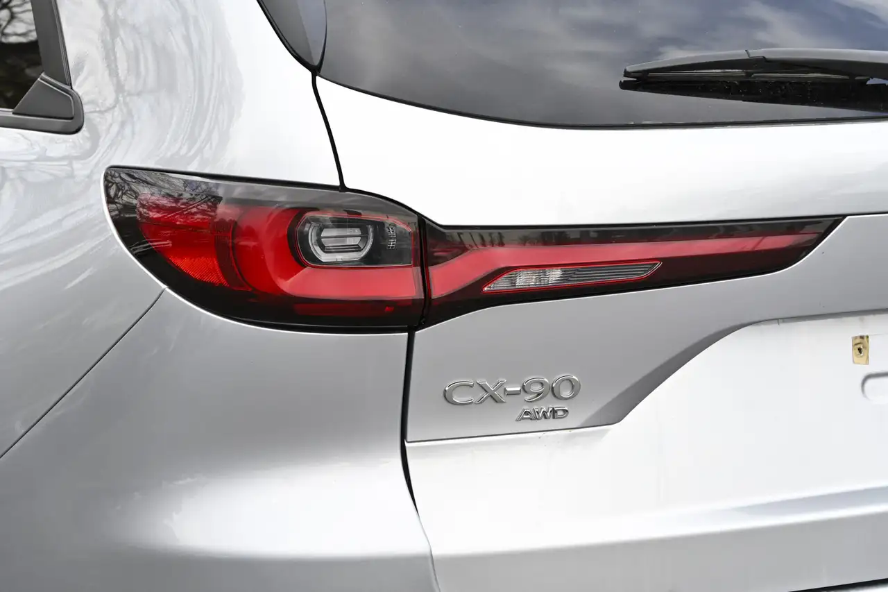 Mazda CX-90 снимка Mazda CX-90