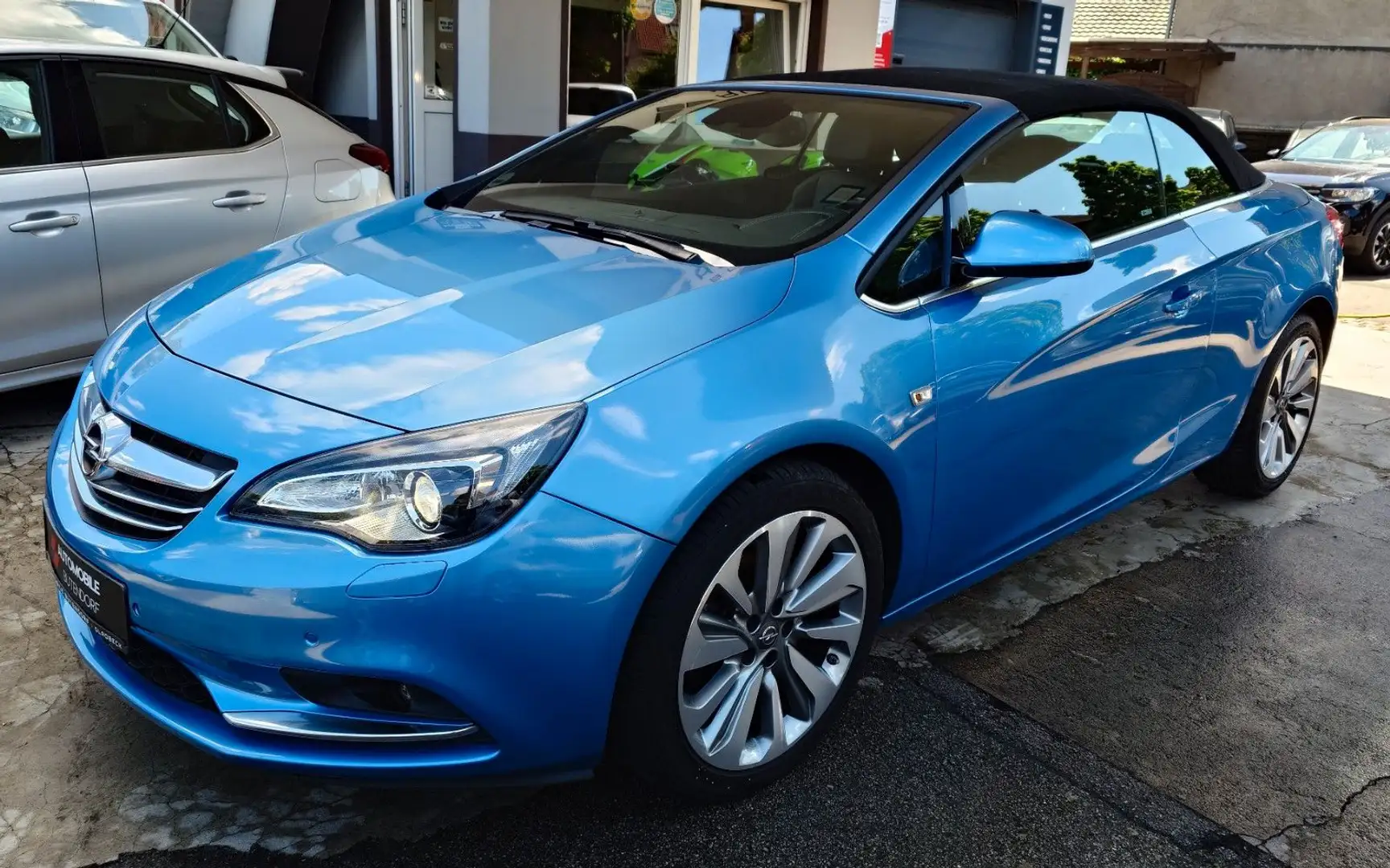Opel Cascada Innovation 2.0 CDTi *VOLLAUSSTATTUNG* Modrá - 2