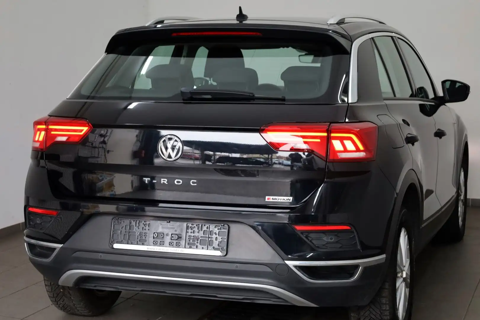 Volkswagen T-Roc 4Motion Lounge DSG,Navi,Kamera,ACC,LED Black - 2