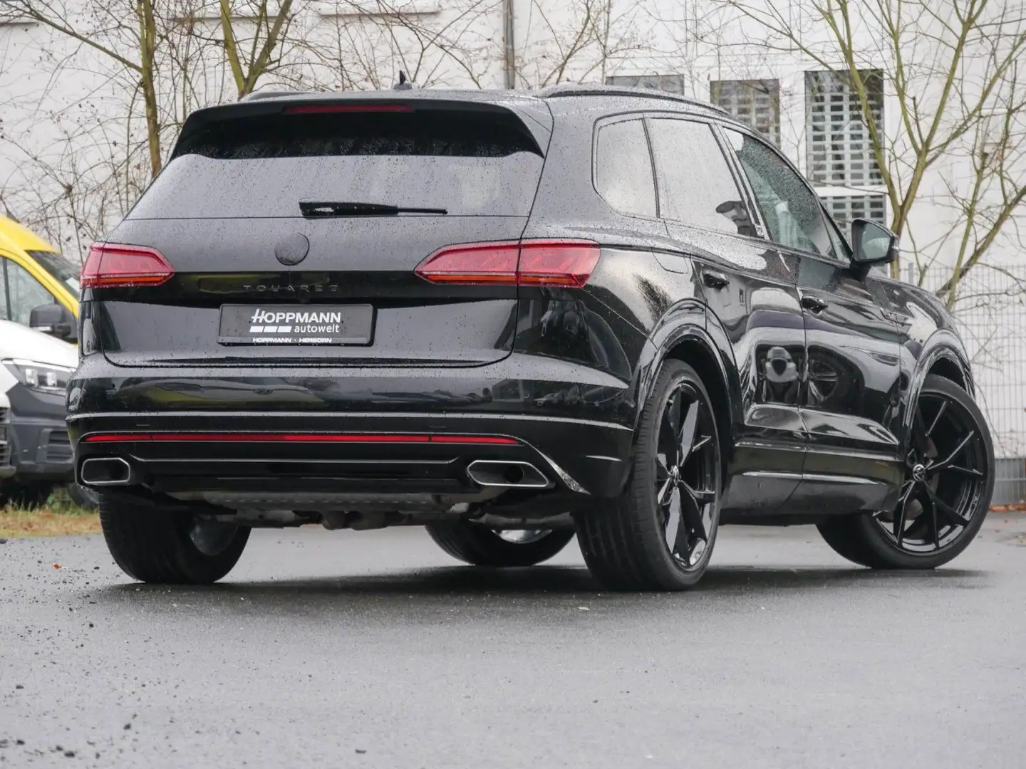 Volkswagen Touareg 3.0 V6 Elegance Pano Luft STHZG DYNAUDIO Schwarz - 2