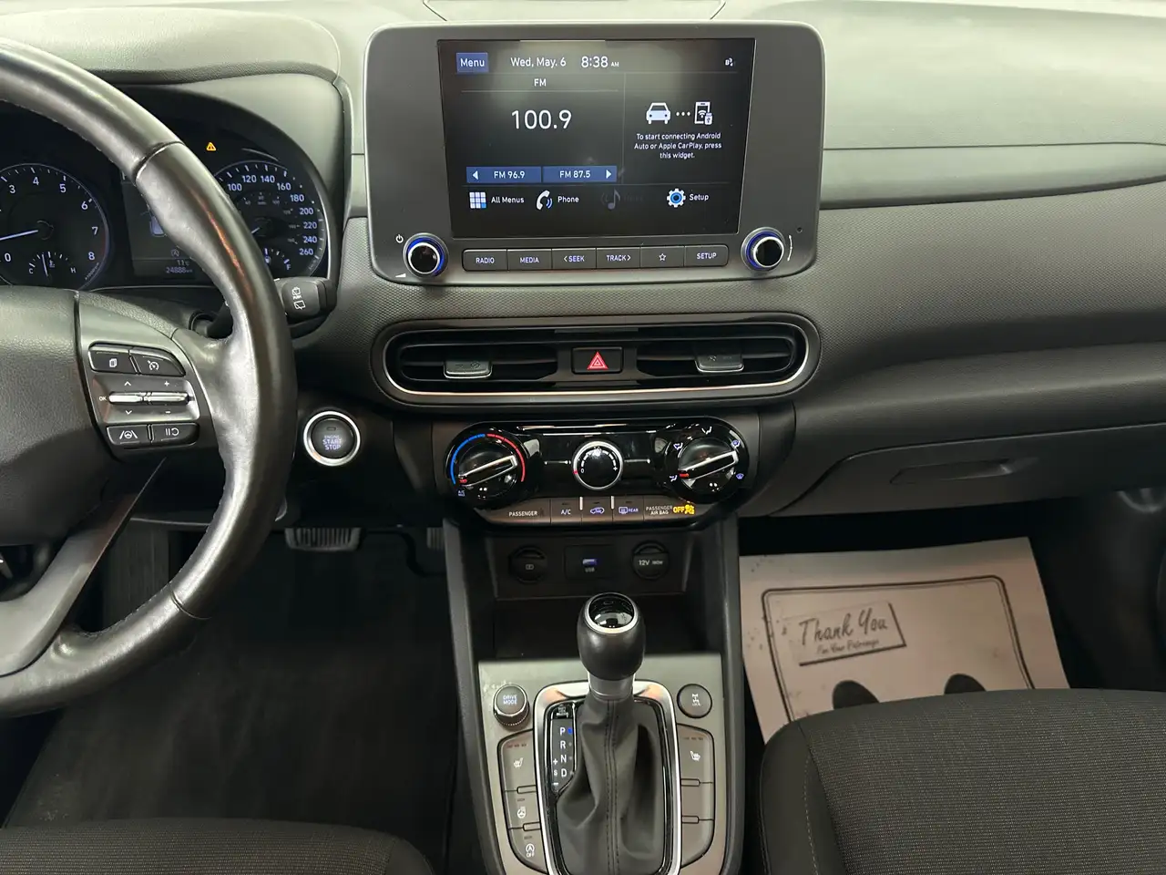 Hyundai KONA снимка Hyundai KONA