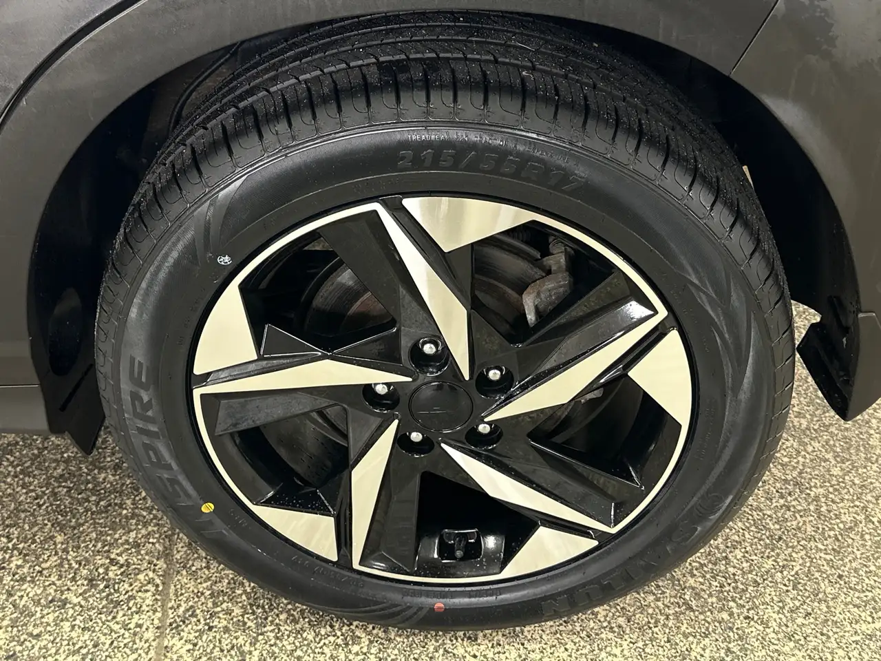 Hyundai KONA снимка Hyundai KONA