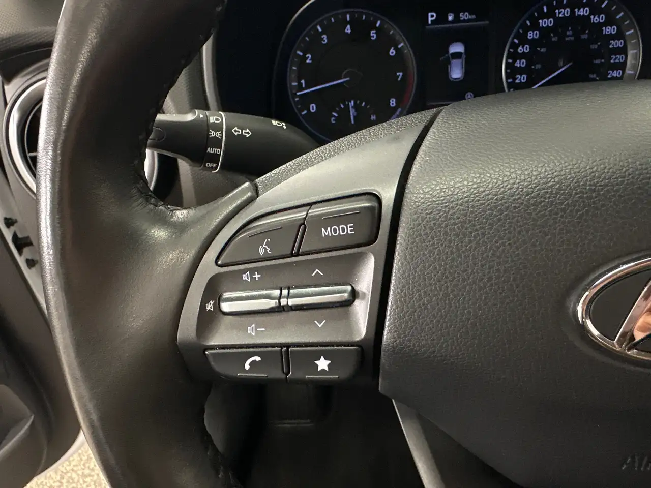 Hyundai KONA снимка Hyundai KONA