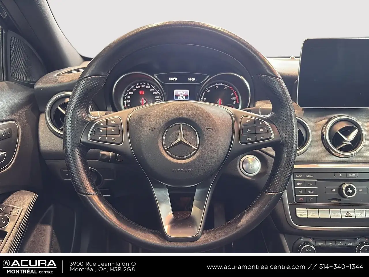Mercedes-Benz GLA fotografie Mercedes-Benz GLA