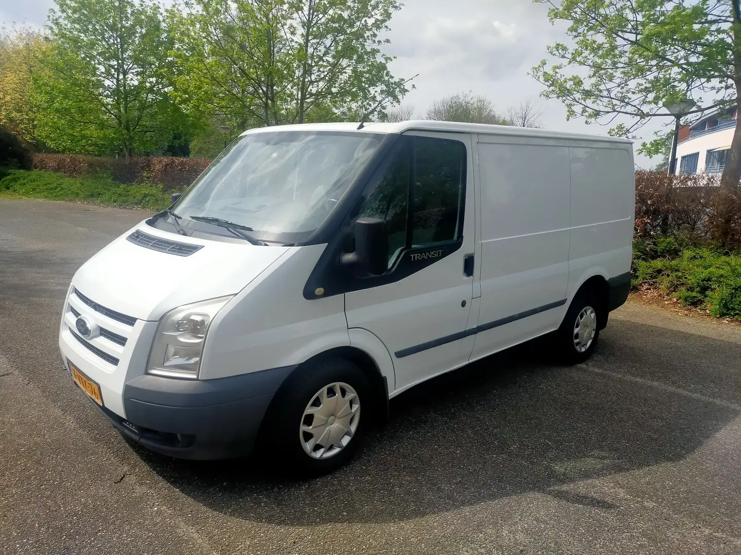 Ford Transit 260S 2.2 TDCI EconEd Wit - 1