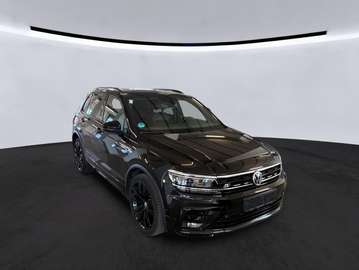 2.0 TSI DSG R-Line Black NAVI KAM AHK HUD