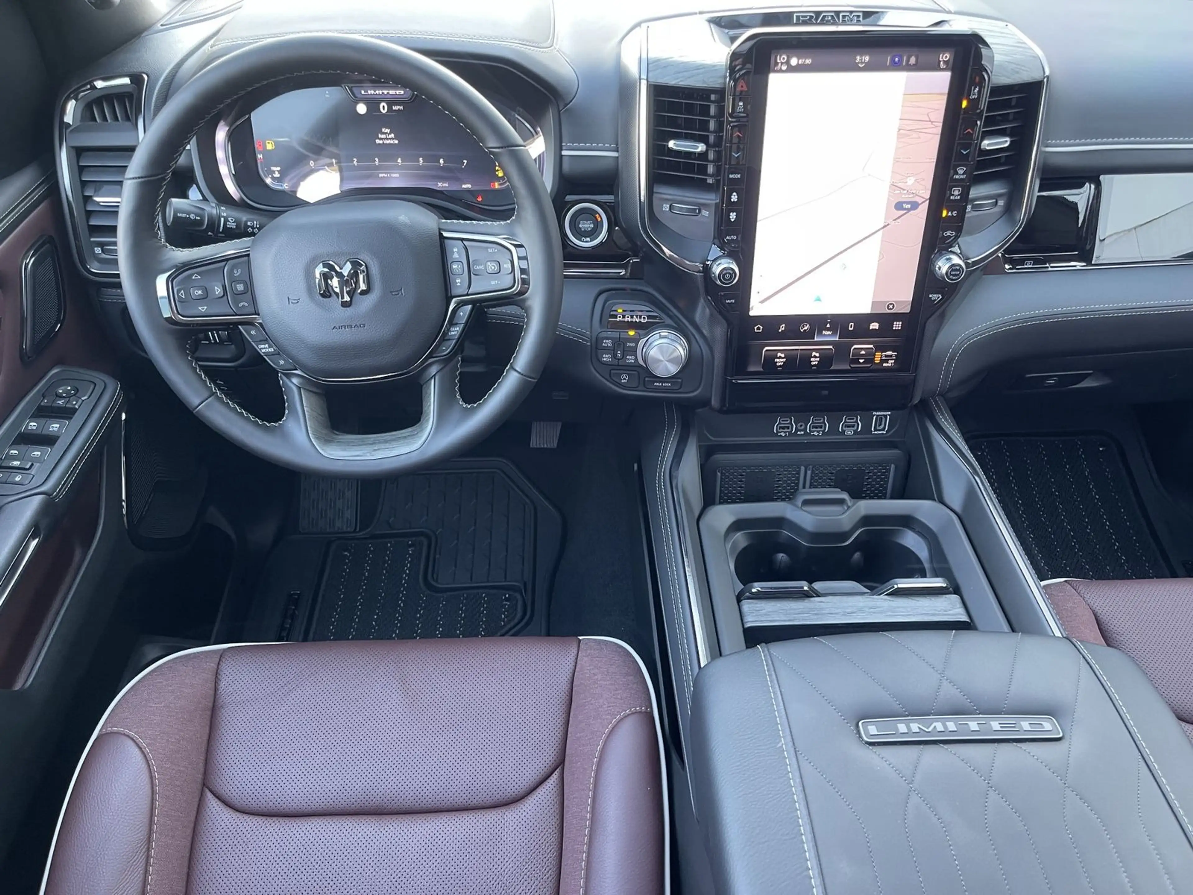 Dodge RAM 1500 Crew Cab Limited Night 5,7 HEMI V8 — photo 8