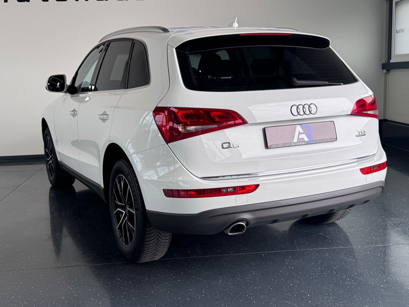 Audi Q5 2.0 TDI 140 kW quattro*SHZ*NAVI* — photo 10
