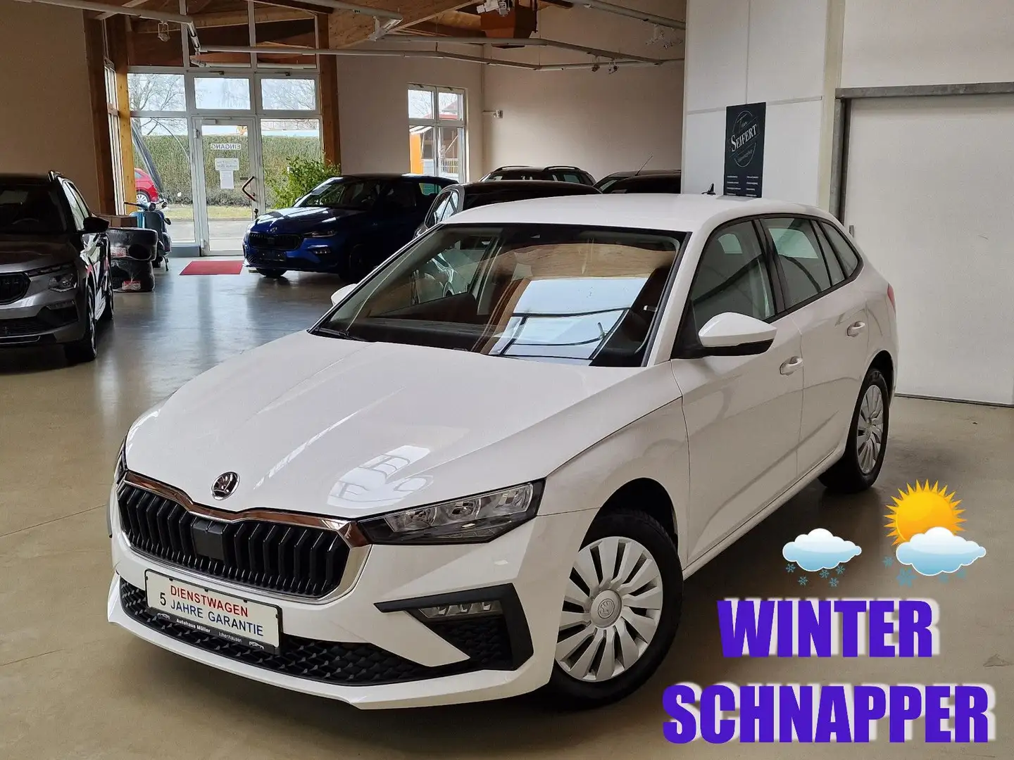 Skoda Scala II Top Selection AHK 5J-GAR LED SML PDC Blanc - 1