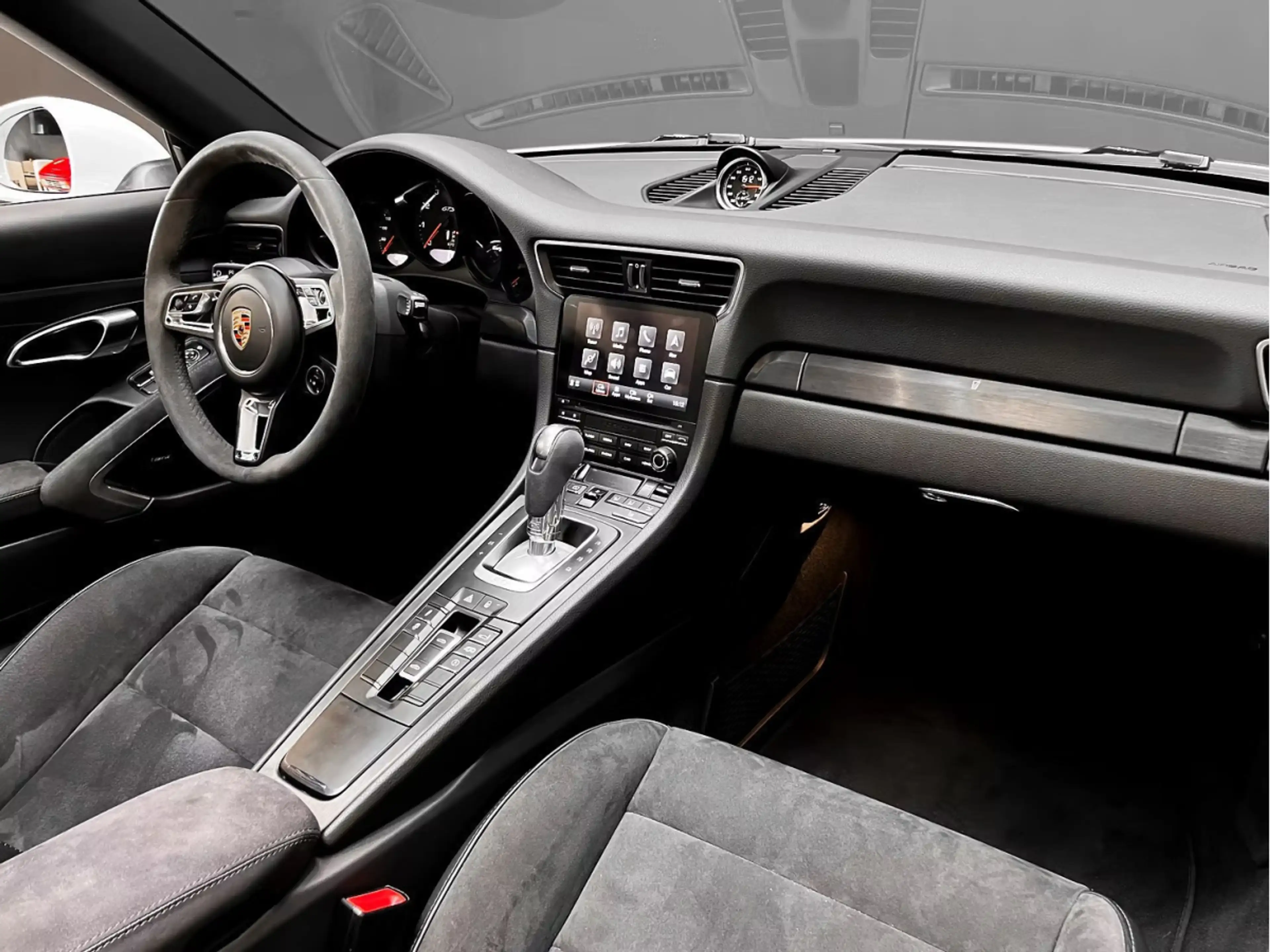 Porsche 991 991.2 Targa 4 GTS / APPROVED / NEW SERVICE — photo 11