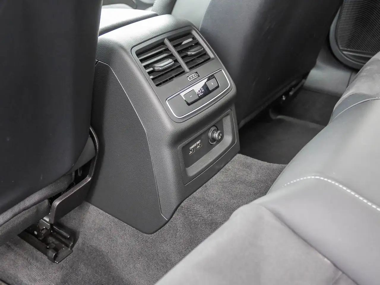 Audi A5 S line 40TDI Stronic Navi LED Pano, миниатюра 22