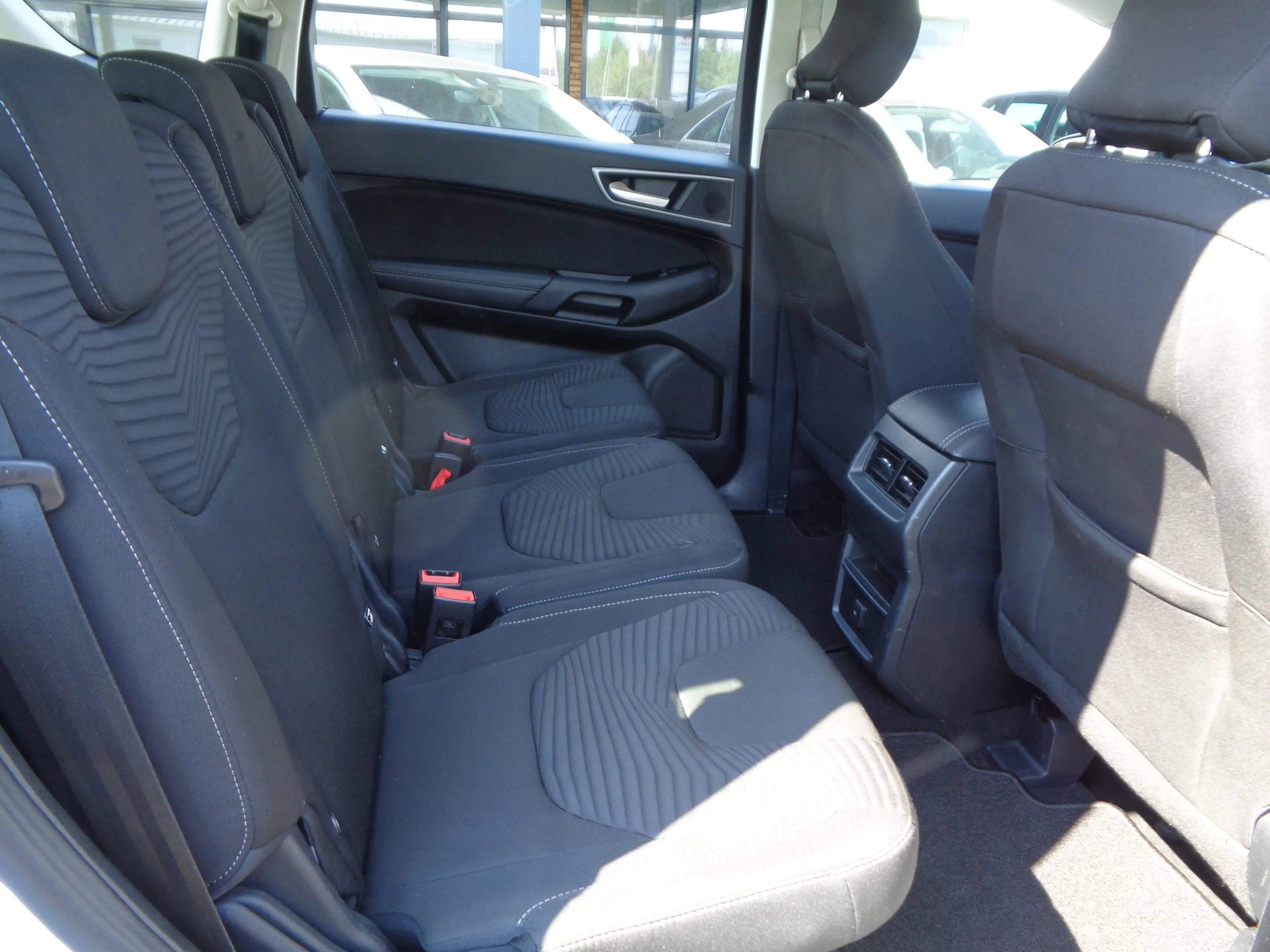 Ford S-Max Trend 2.0 TDCi°Navi°Klimaautomatik°Tempomat°Pdc°Shz° — photo 15