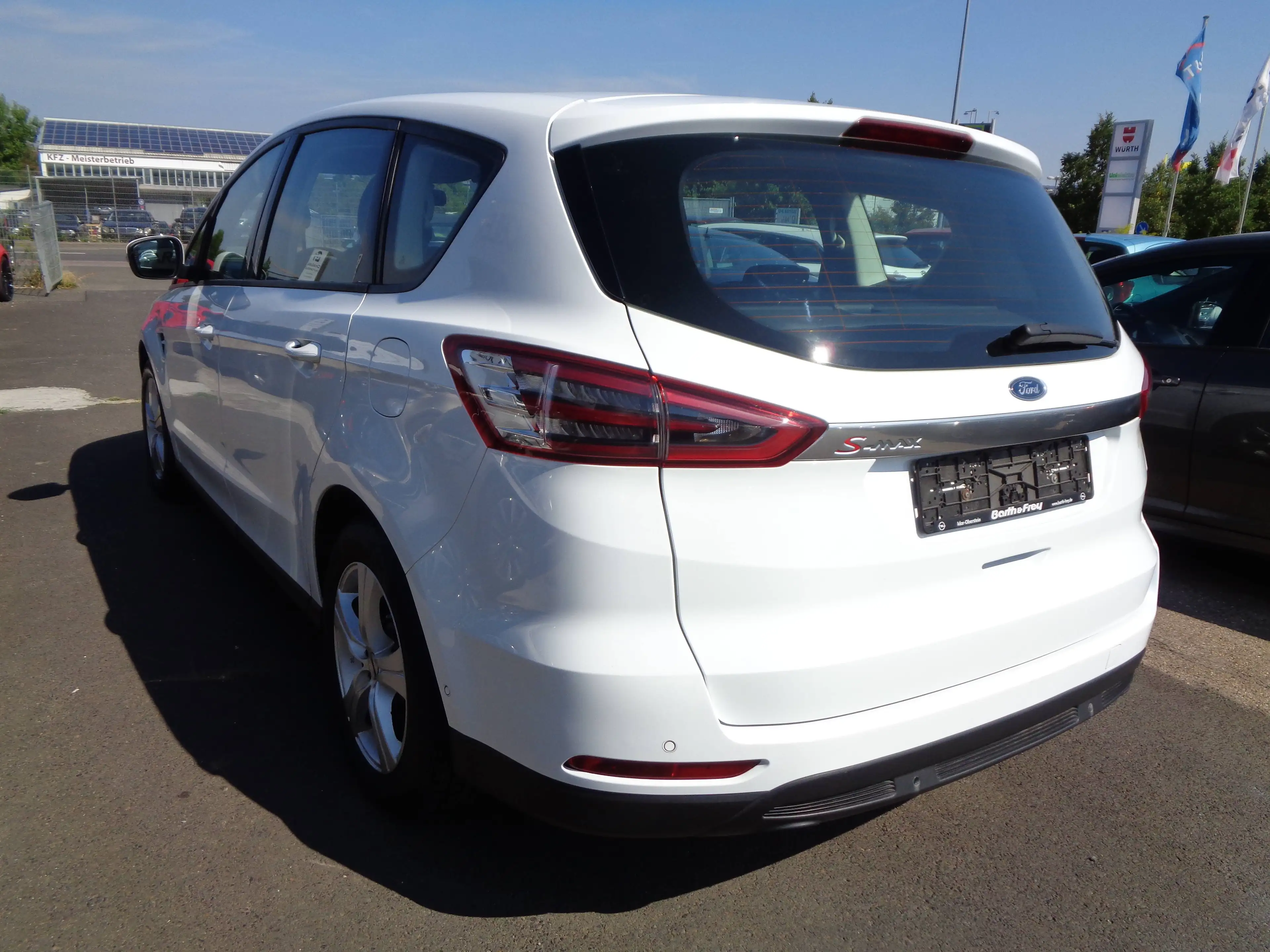Ford S-Max Trend 2.0 TDCi°Navi°Klimaautomatik°Tempomat°Pdc°Shz° — photo 14