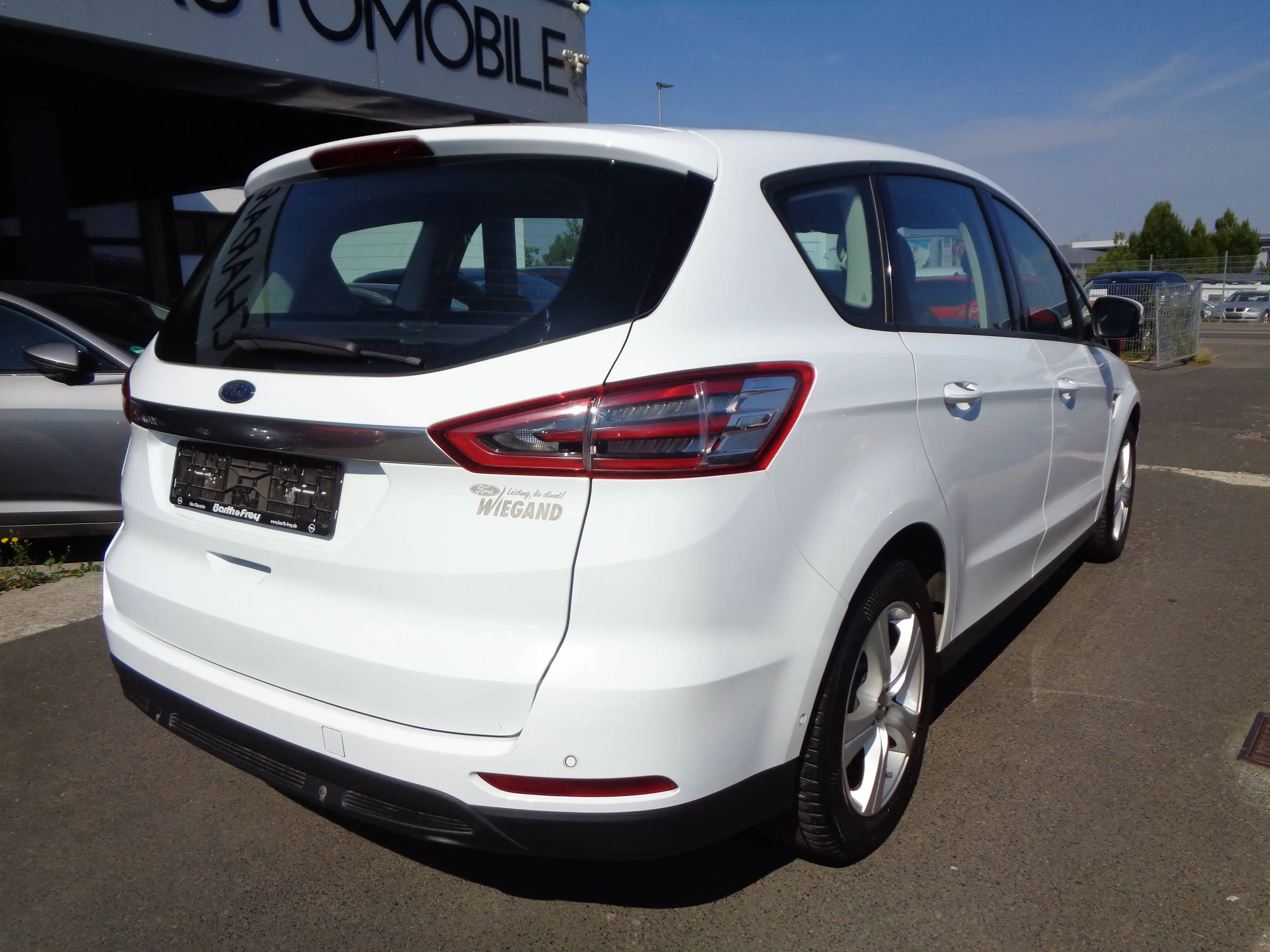 Ford S-Max Trend 2.0 TDCi°Navi°Klimaautomatik°Tempomat°Pdc°Shz° — photo 8