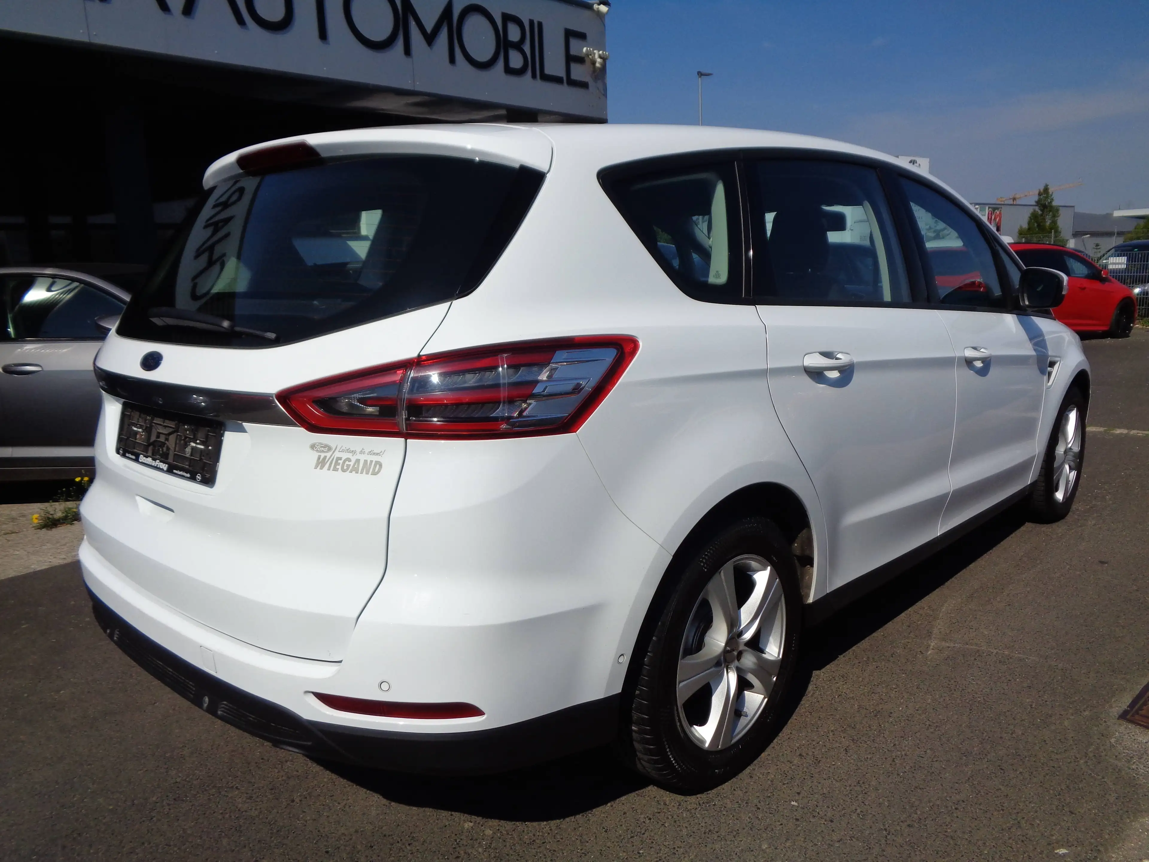 Ford S-Max Trend 2.0 TDCi°Navi°Klimaautomatik°Tempomat°Pdc°Shz° — photo 9
