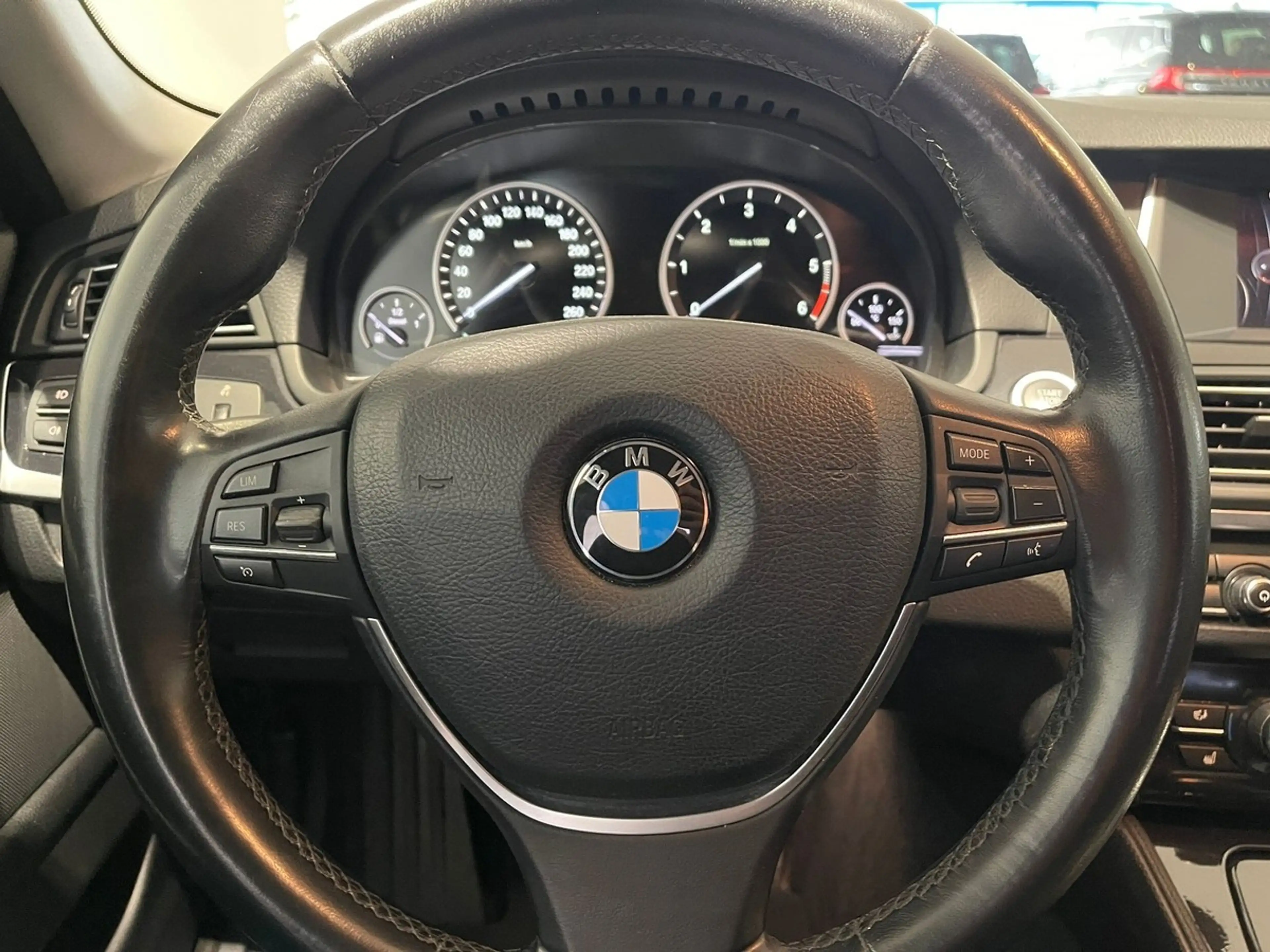 BMW 518 518d Touring Xenon NAVI AHK Leder — photo 11