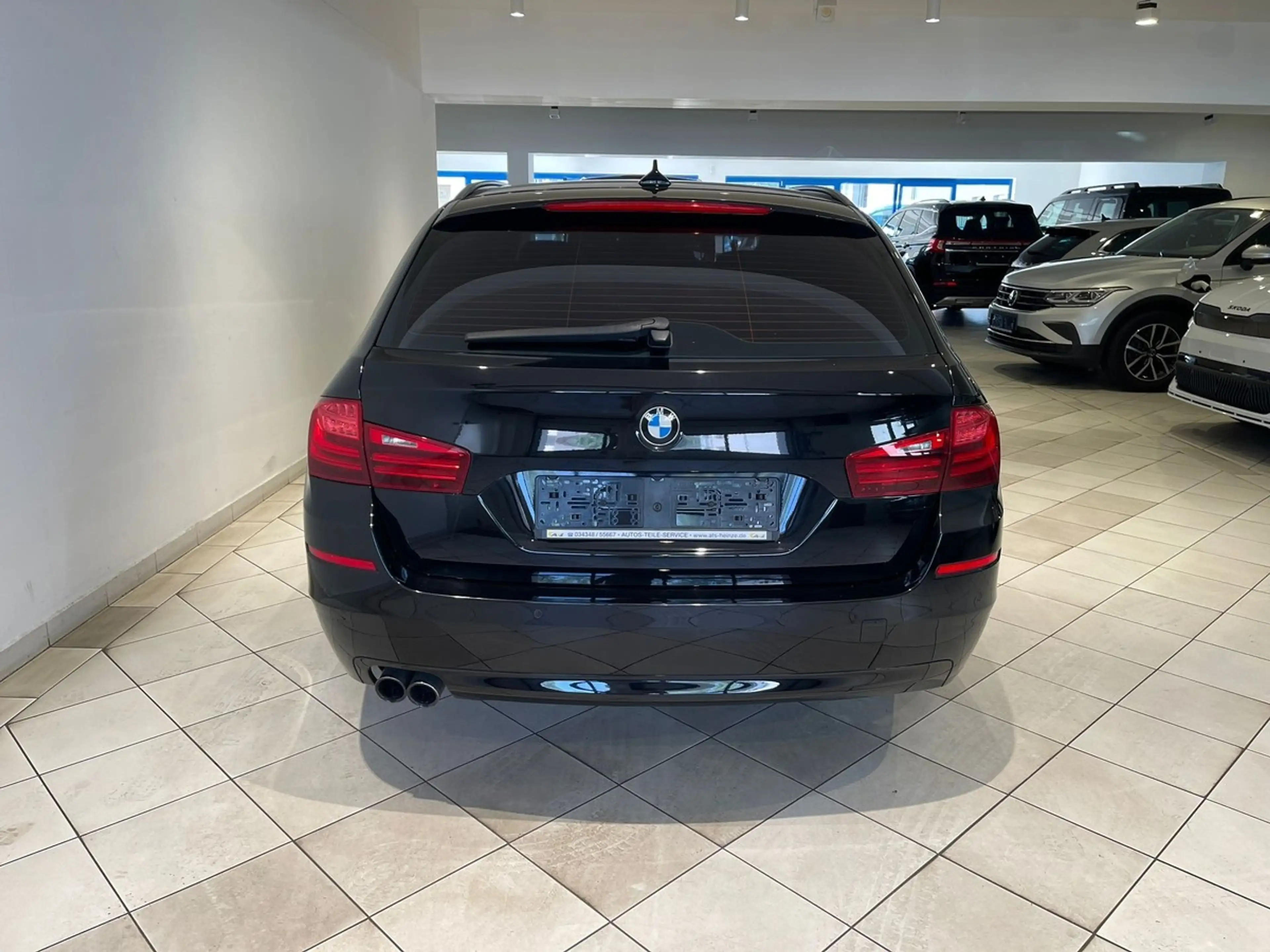 BMW 518 518d Touring Xenon NAVI AHK Leder — photo 6