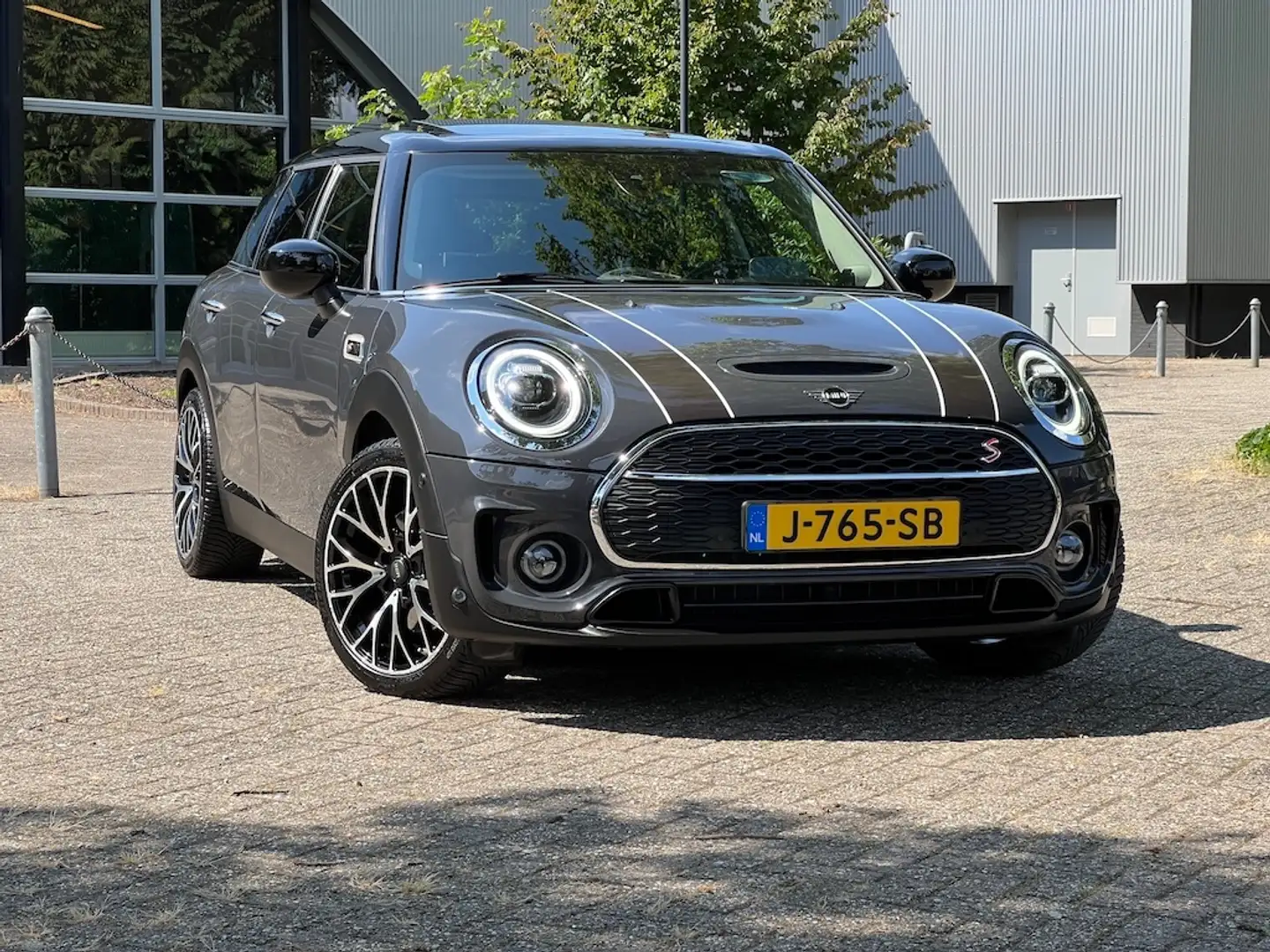 MINI Cooper S Clubman 2.0i 192pk Panodak Leer CarPlay Stoelverw. Alarm Gris - 2