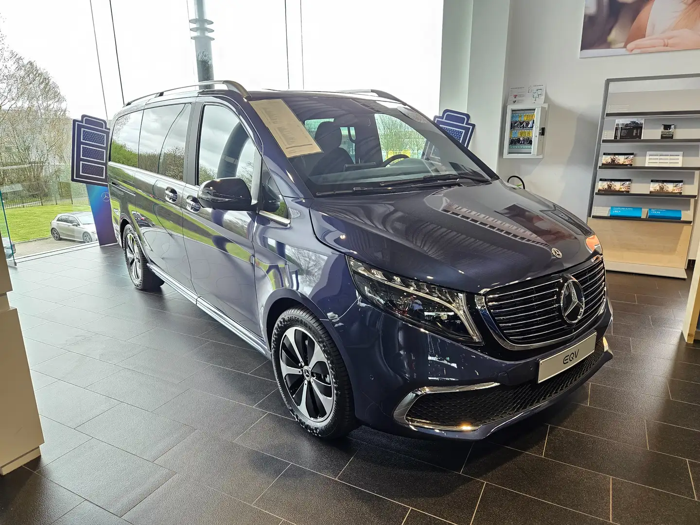 Mercedes-Benz EQV 300 L2 / Edition 2023 / 36 maanden garantie Синій - 1