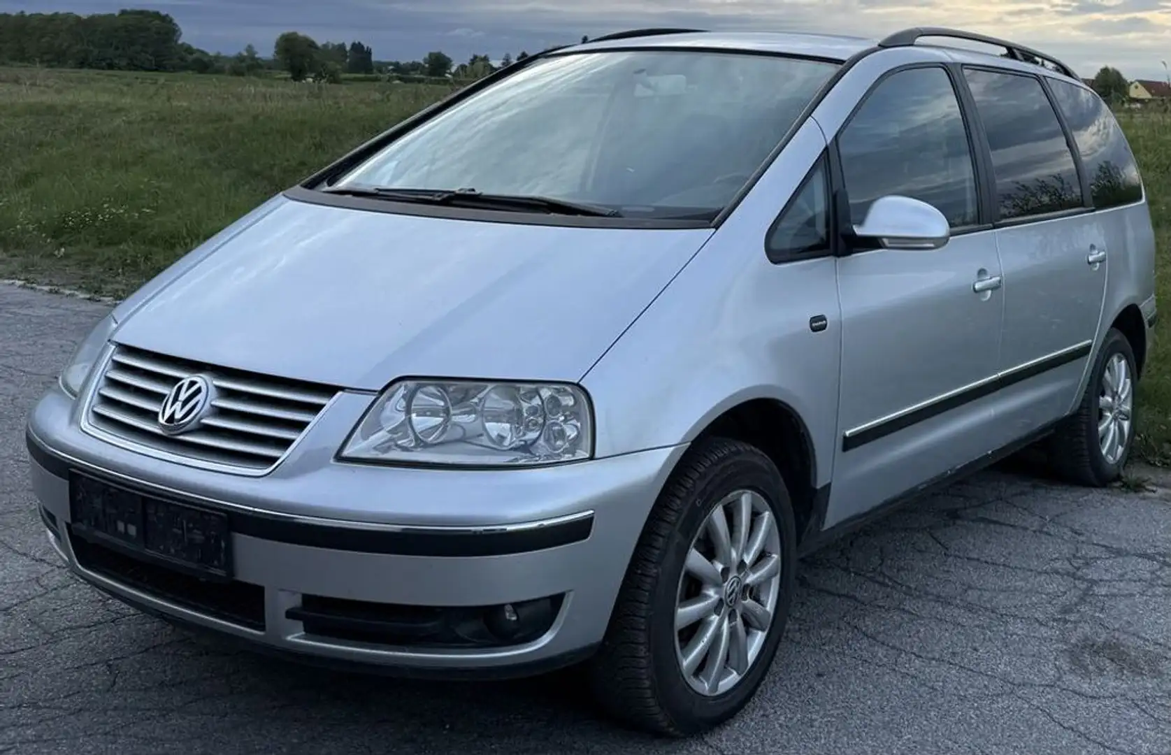 Volkswagen Sharan Trendline 7.Sitzer Zilver - 1