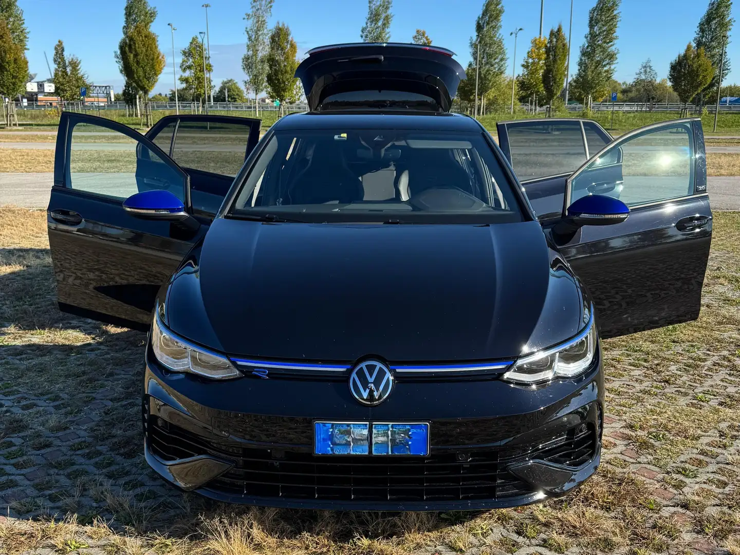 Volkswagen Golf R Golf 2.0 tsi R 20 years 4motion 333cv dsg Zwart - 1