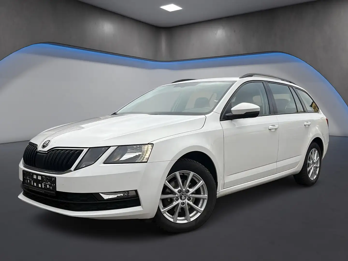 Skoda Octavia Combi 1,6 TDI Ambition Limited *Tempomat*Sitzhz... Weiß - 2