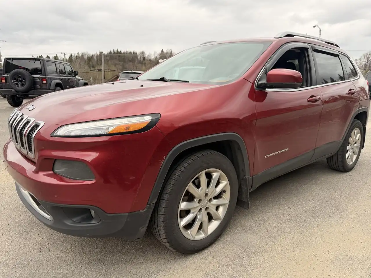 Jeep Cherokee снимка Jeep Cherokee