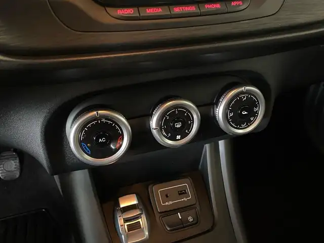 Alfa Romeo Giulietta view 10