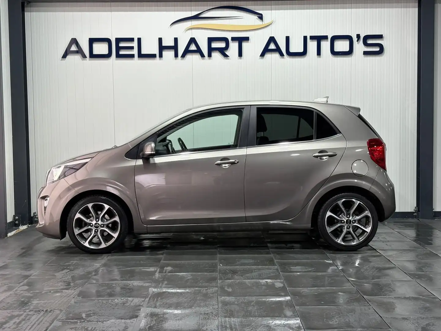 Kia Picanto 1.0 CVVT Design Edition / Navigatie full map / Led Grijs - 2