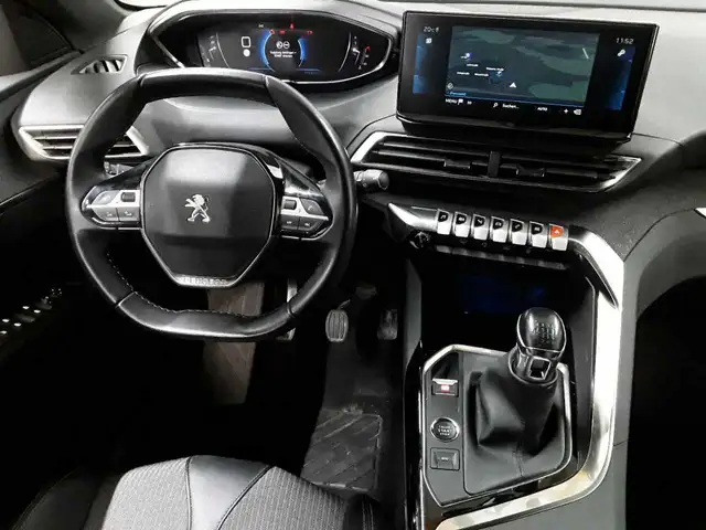 Peugeot 3008 view 10