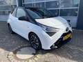 Toyota Aygo 1.0 VVT-i x-cite ultimate Wit - thumbnail 2