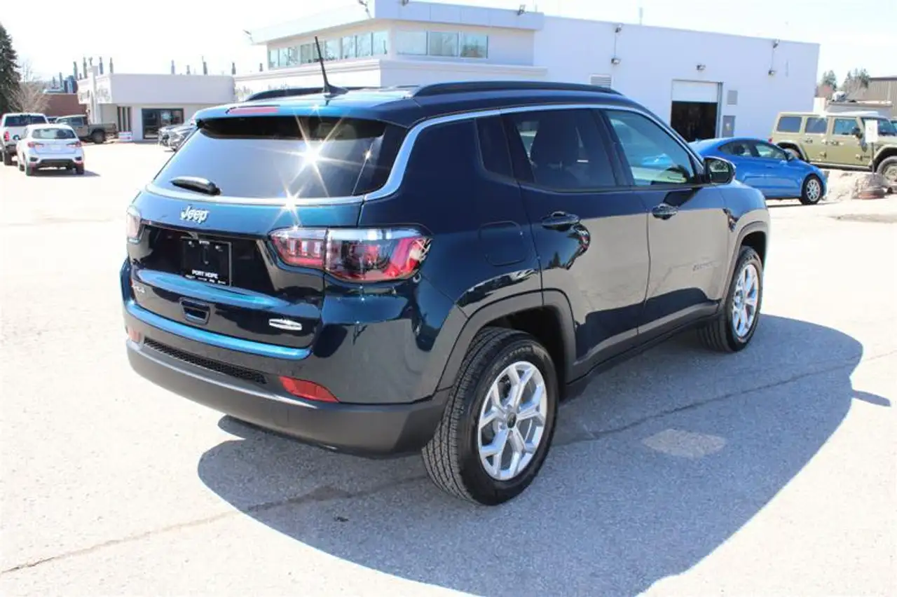 Jeep Compass снимка Jeep Compass