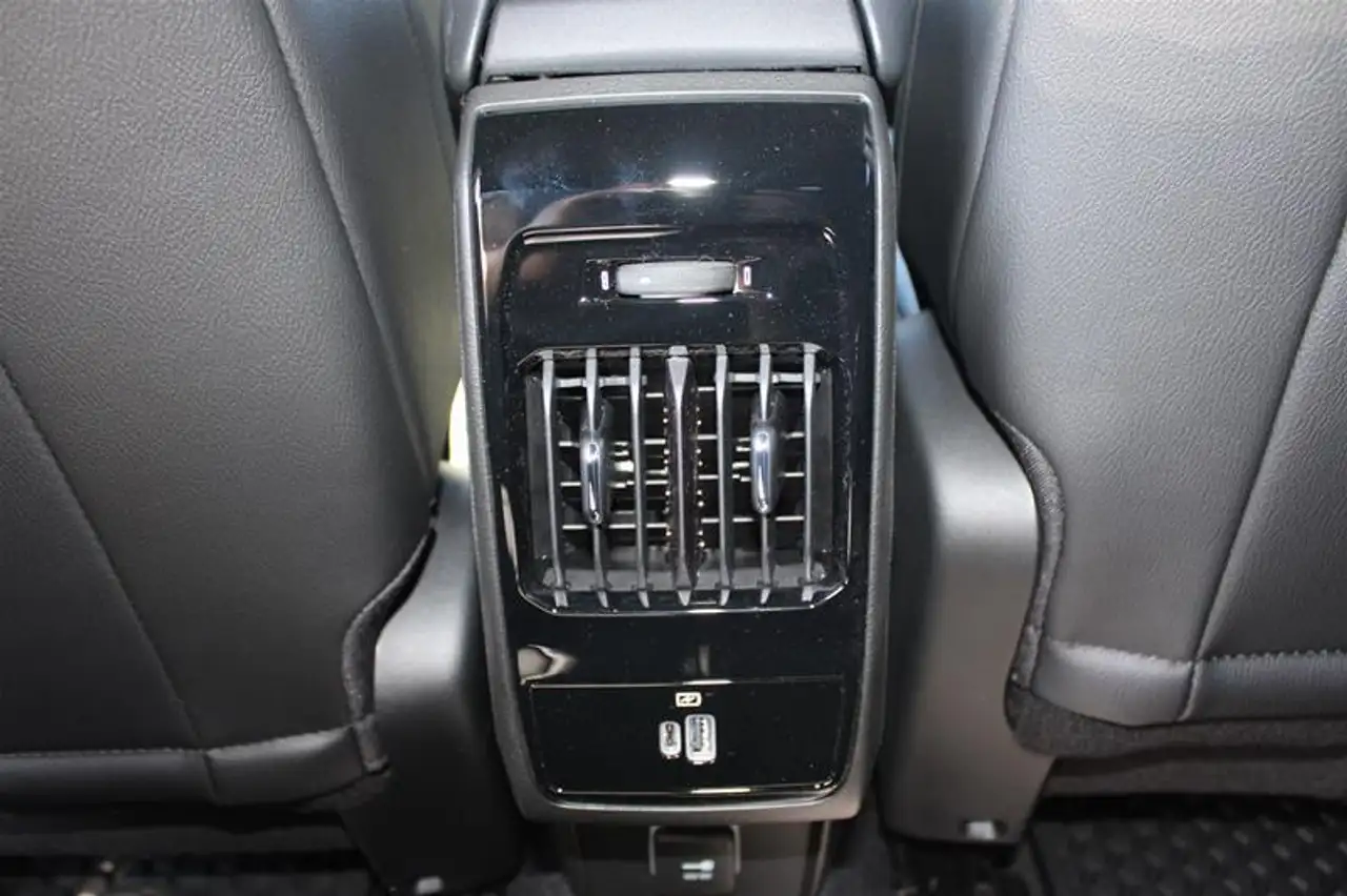 Jeep Compass снимка Jeep Compass
