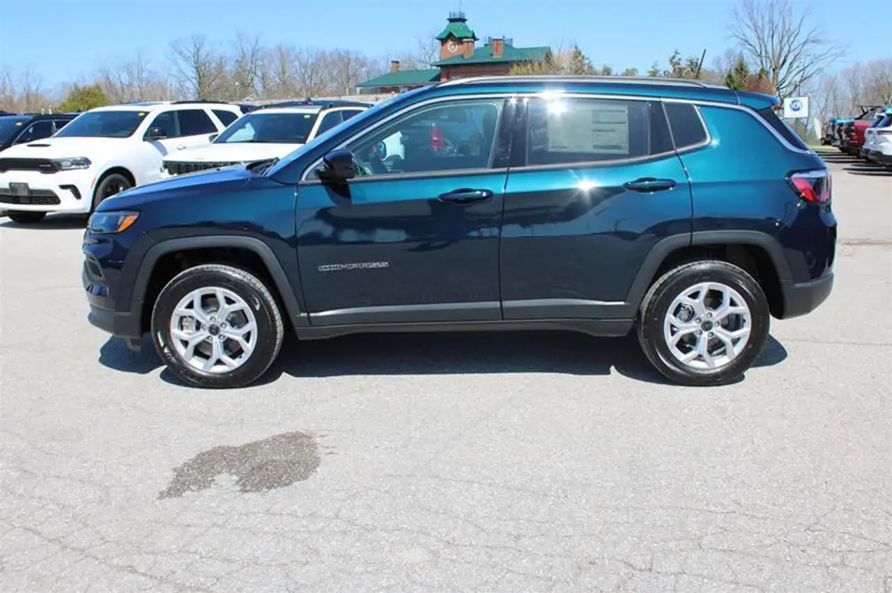 Jeep Compass снимка Jeep Compass
