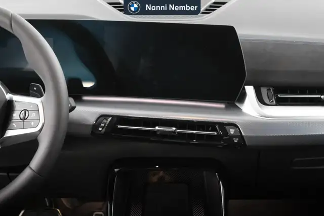 BMW X1 view 11
