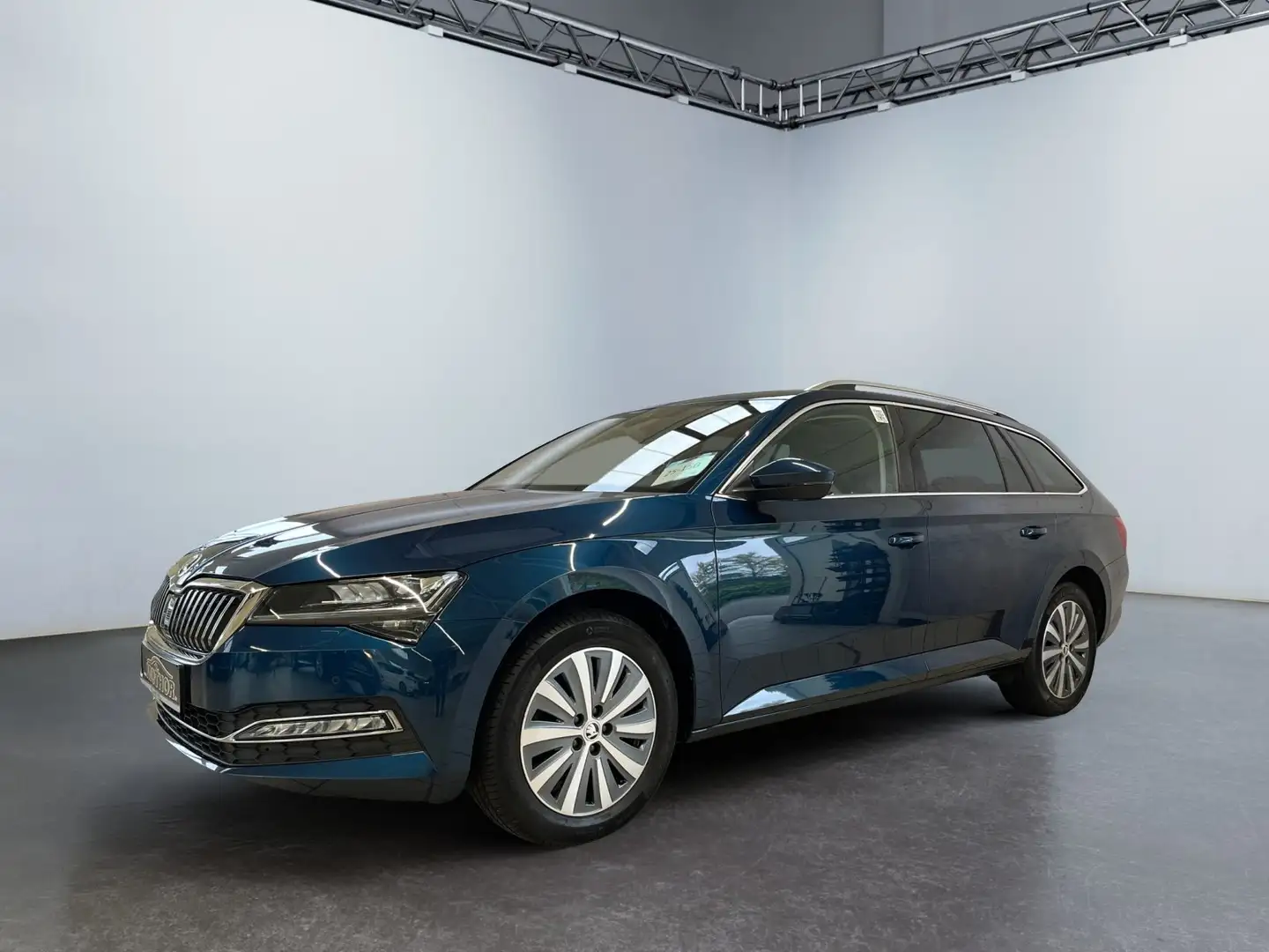 Skoda Superb Combi Style 2.0 TDI Standheizung Blau - 2