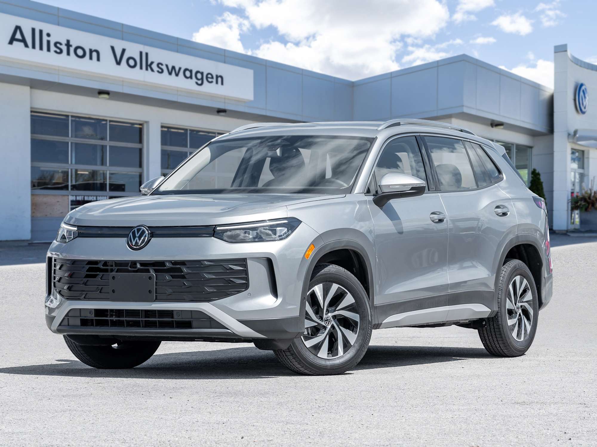 2026 Volkswagen Tiguan Trendline 4MOTION CPO 3.99%