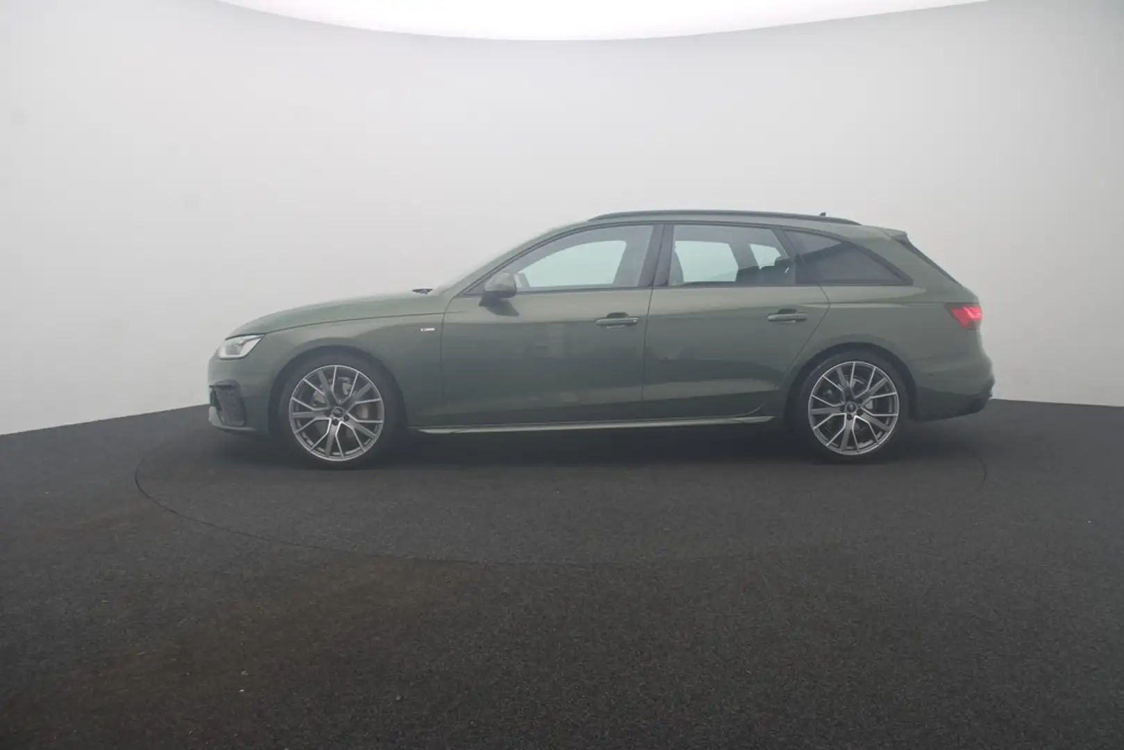 Audi A4 Avant 40 TFSI S line LED Navi Pano ACC Grün - 2