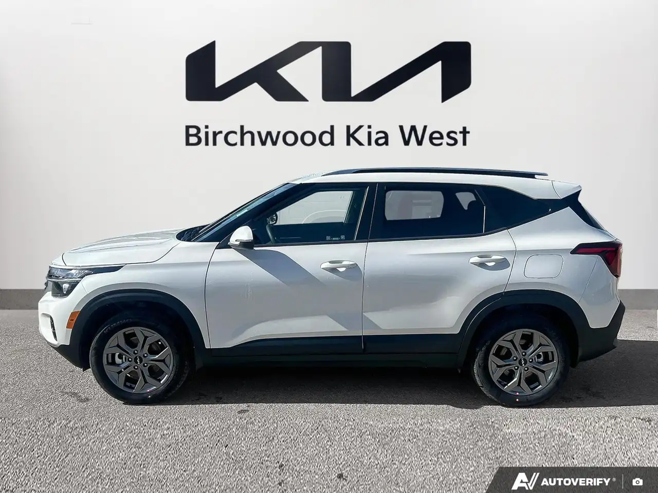 Kia Seltos снимка Kia Seltos