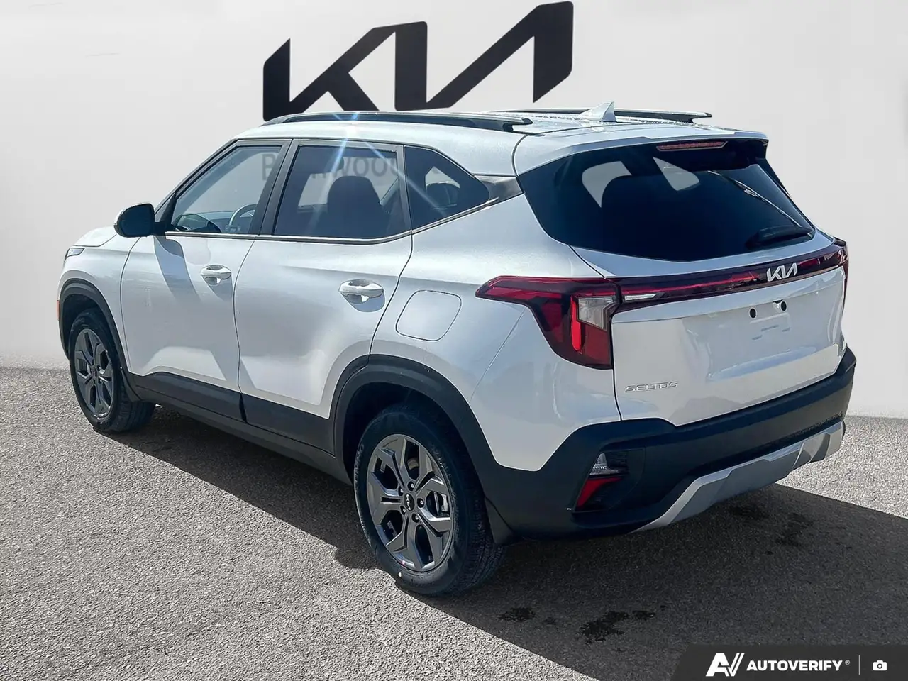 Kia Seltos снимка Kia Seltos