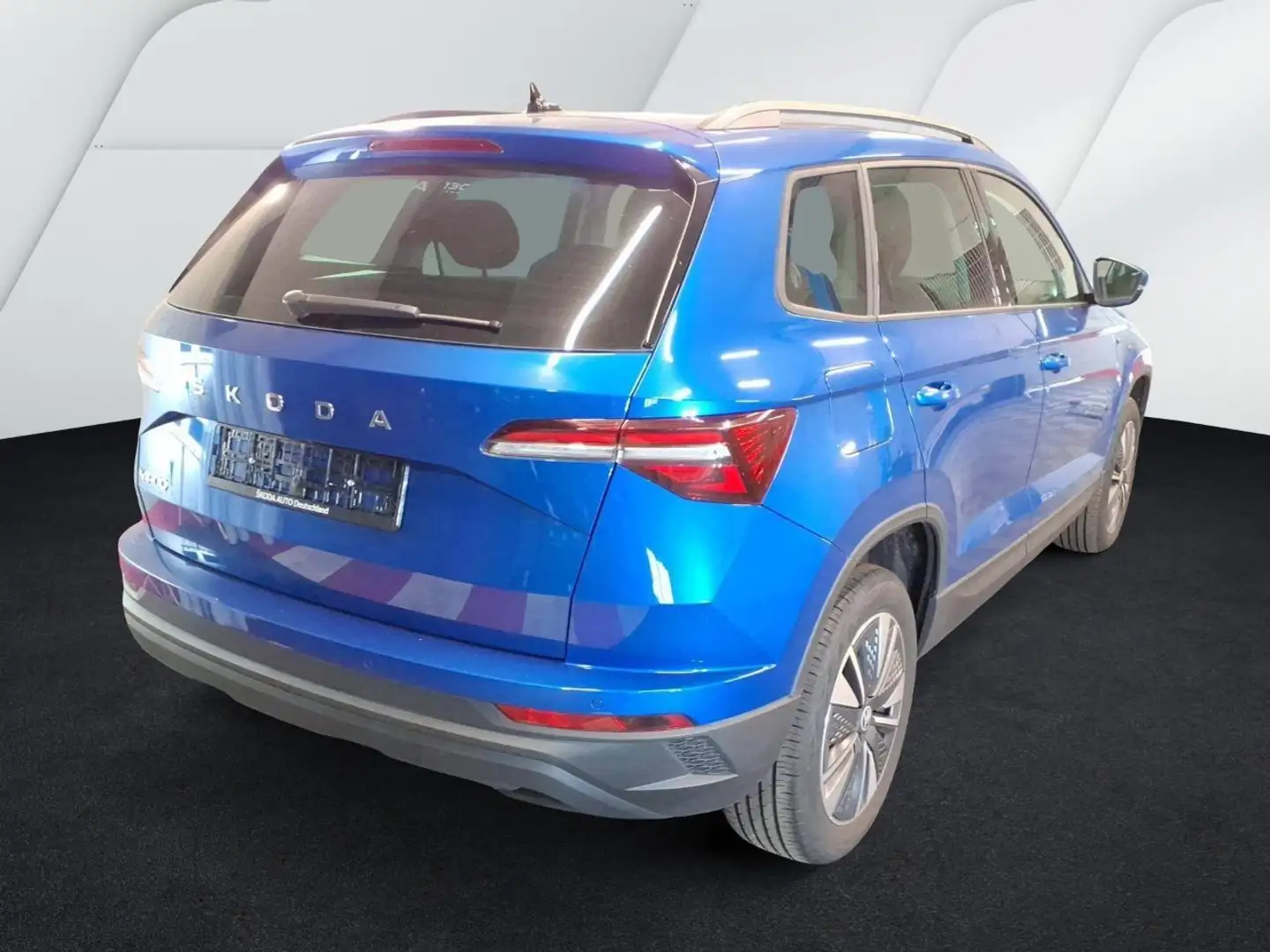 Skoda Karoq Selection 1.5 TSI DSG *AHK*MATRIX*R-CAM* Blauw - 2