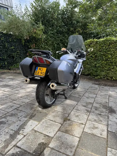 Yamaha FJR 1300 - foto 7