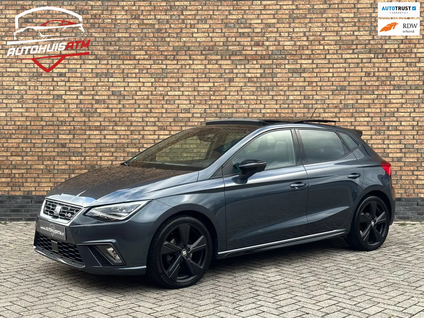 SEAT Ibiza 1.0 TSI FR Black Edition Pano Led Cruise Stoelvw C Grijs - 1