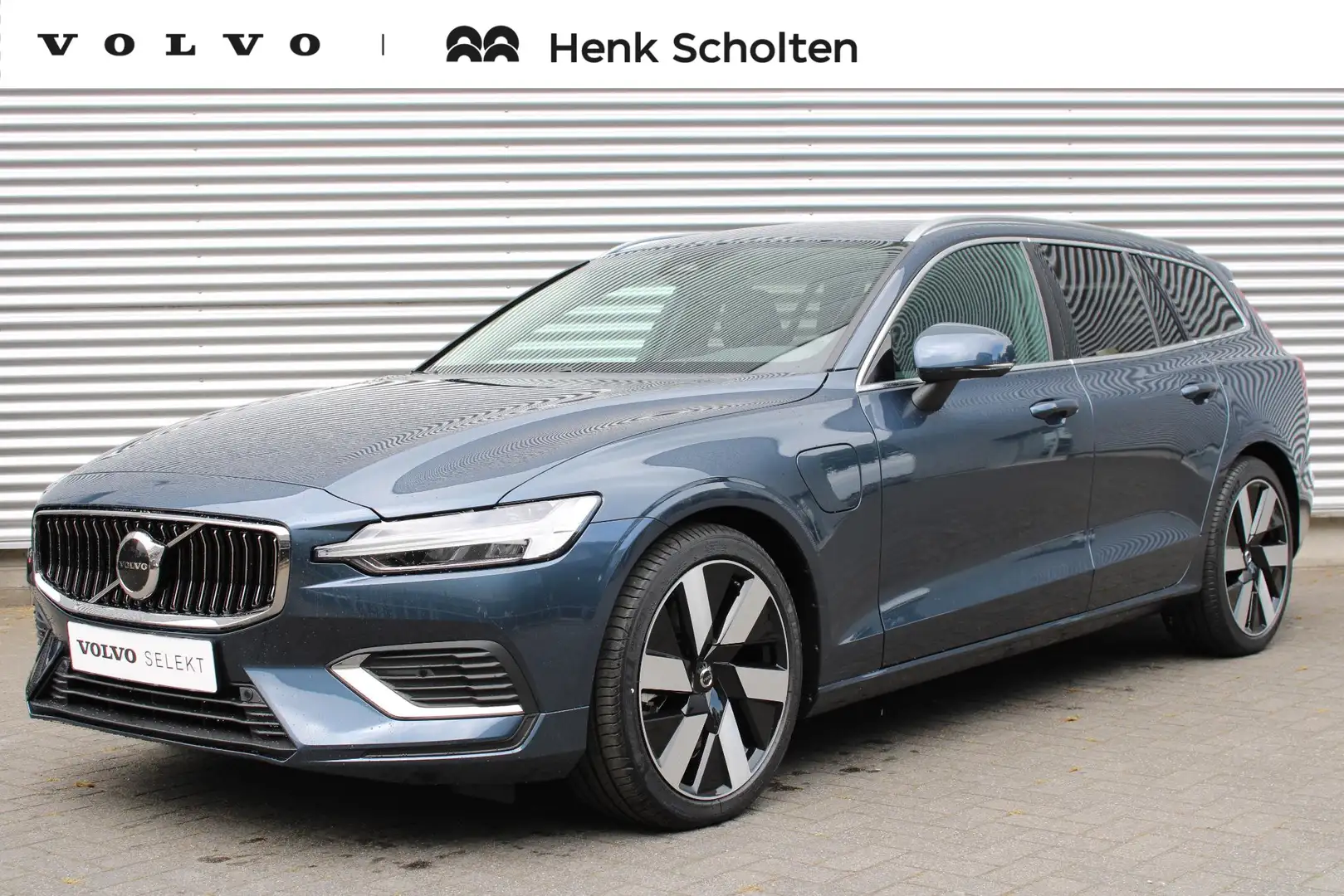 Volvo V60 T6 Plug-in hybrid AWD Essential | Adaptieve Cruise Blu/Azzurro - 1