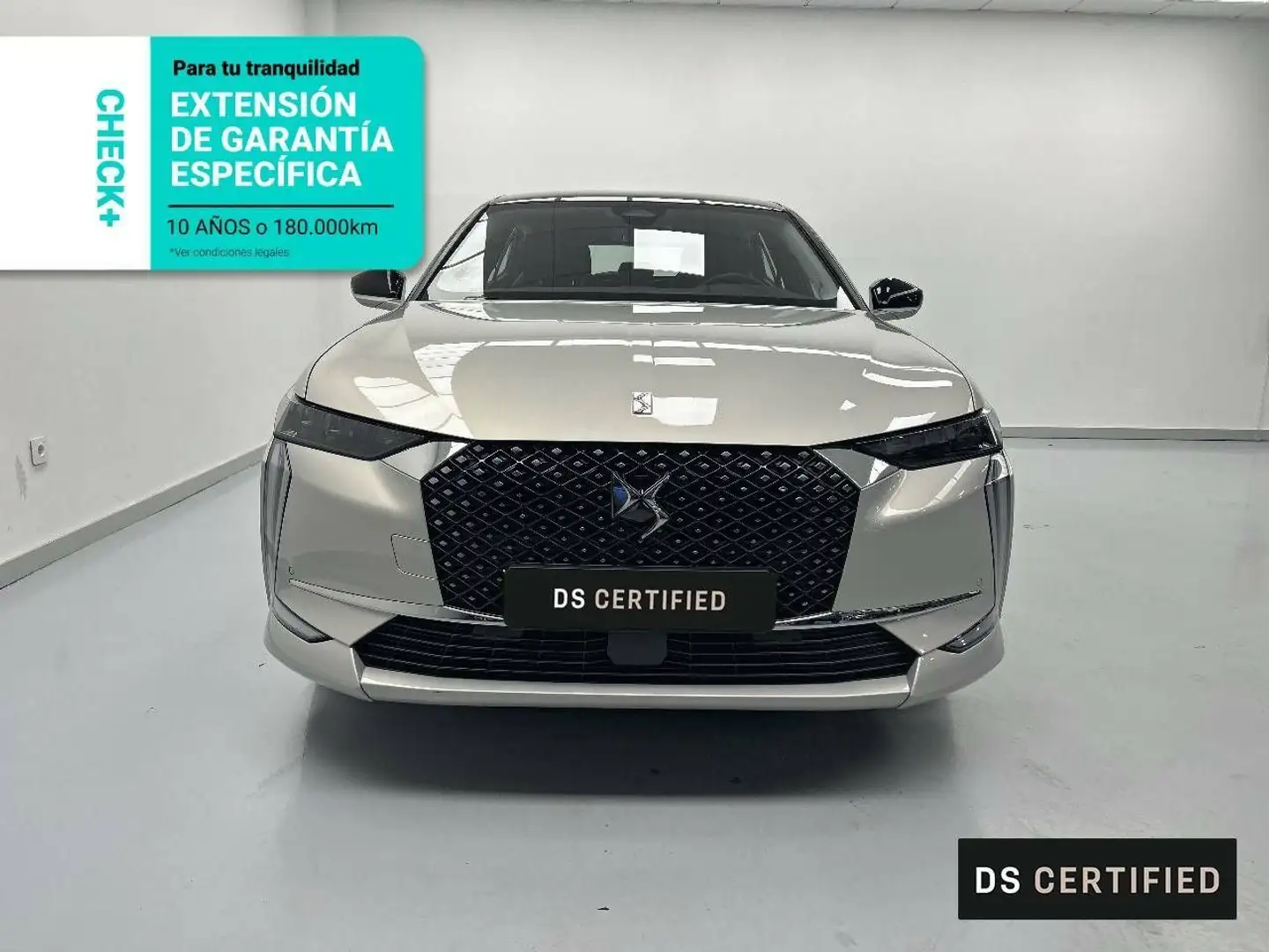DS Automobiles DS 4 1.2 PureTech Trocadero Aut. 130 Beige - 2