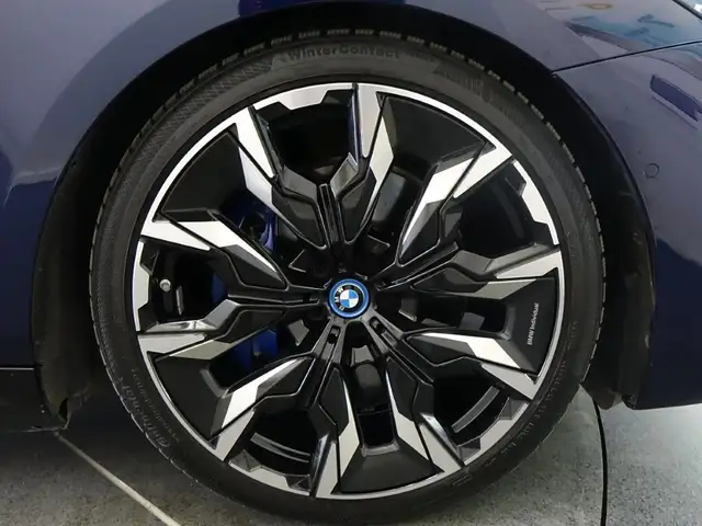 BMW i5 M60 xDrive 81,2kWh *LENKRADHEIZUNG, 22KW LADEN,... Ansicht 25