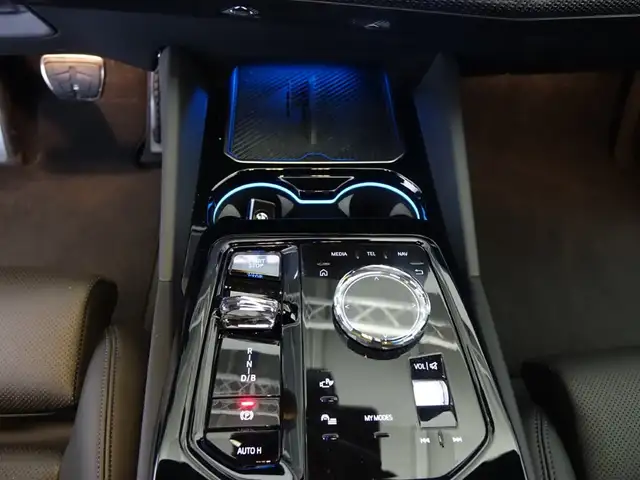BMW i5 M60 xDrive 81,2kWh *LENKRADHEIZUNG, 22KW LADEN,... Ansicht 14