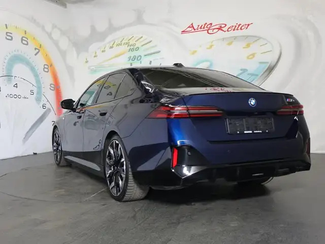 BMW i5 M60 xDrive 81,2kWh *LENKRADHEIZUNG, 22KW LADEN,... Ansicht 5